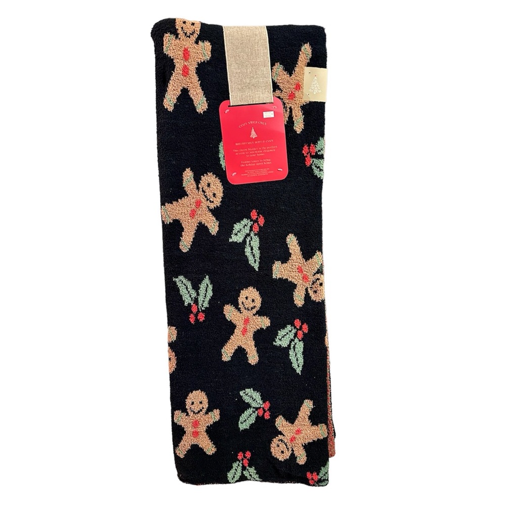 🎄 The Cozy Cottage Christmas Gingerbread Man
Oversized Decorative Throw …